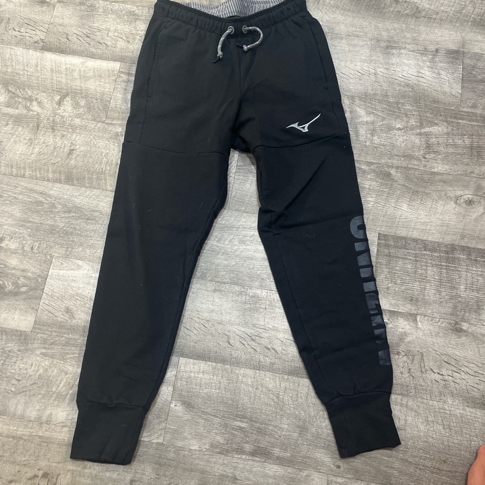 Mizuno joggers